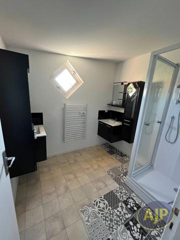 Vente maison La Roche Sur Yon : 265 250 € - AJP Immobilier La Roche-sur-Yon