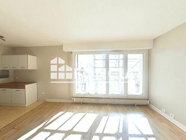 Location Studio 28.8 m² - 5 RUE MOULIN DE POIGNET Melun 77000
