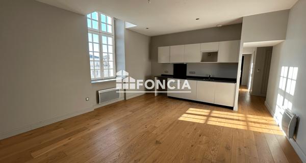 Location Appartement 3 pièces 67.3 m² - Blois 41000