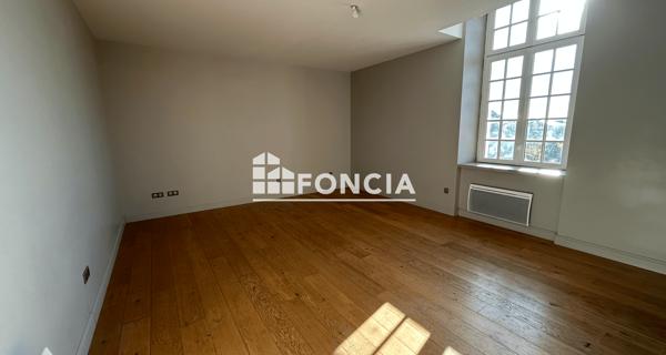 Location Appartement 3 pièces 67.3 m² - Blois 41000