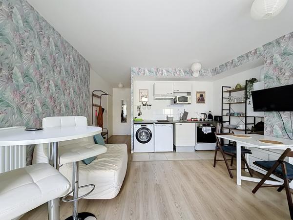 Appartement
         1 pièce
        - 31 m² Exclusivité 178 000 € *