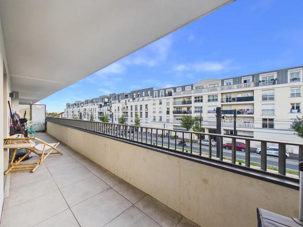 Appartement
         3 pièces
        - 69 m² Exclusivité 375 000 € *
