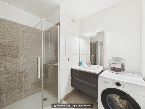 Appartement
         3 pièces
        - 69 m² Exclusivité 375 000 € *