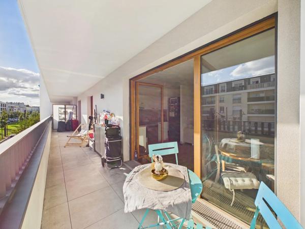 Appartement
         3 pièces
        - 69 m² Exclusivité 375 000 € *