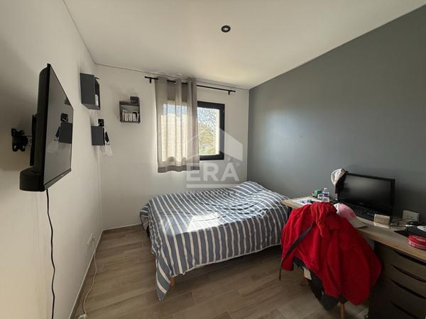 A VENDRE 83470 SAINT MAXIMIN LA SAINTE BAUME MAISON TYPE 5 DE 110M² SUR 807M² DE JARDIN GARAGE PISCINE