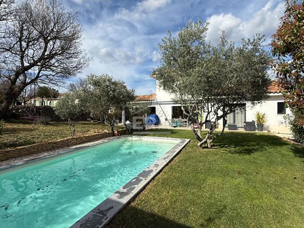 A VENDRE 83470 SAINT MAXIMIN LA SAINTE BAUME MAISON TYPE 5 DE 110M² SUR 807M² DE JARDIN GARAGE PISCINE