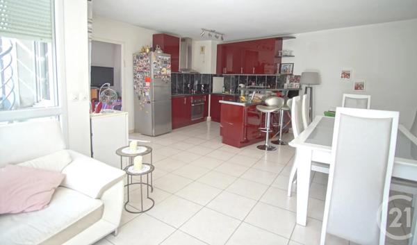 Appartement F4 à vendre  4 pièces - 83 m 2   CRETEIL  - 94