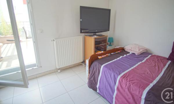 Appartement F4 à vendre  4 pièces - 83 m 2   CRETEIL  - 94