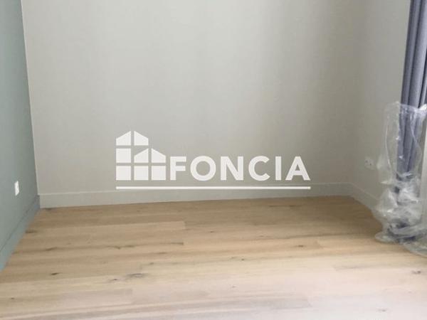 Location Appartement 2 pièces 42.7 m² - CARRE DES LETTRES - D12 - 70 BIS AVENUE JEAN GUITON La Rochelle 17000