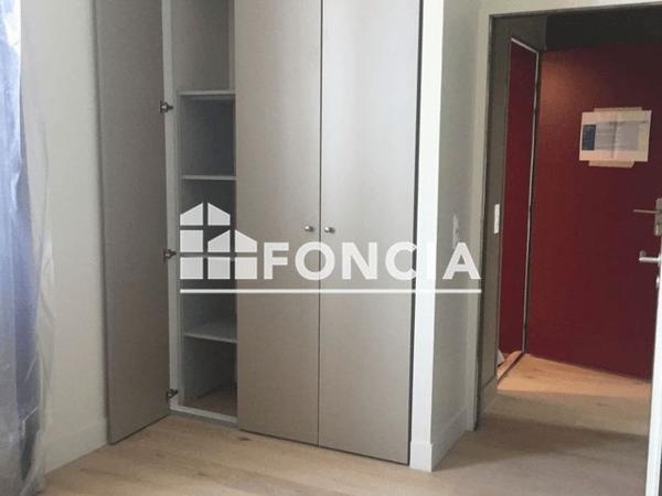 Location Appartement 2 pièces 42.7 m² - CARRE DES LETTRES - D12 - 70 BIS AVENUE JEAN GUITON La Rochelle 17000