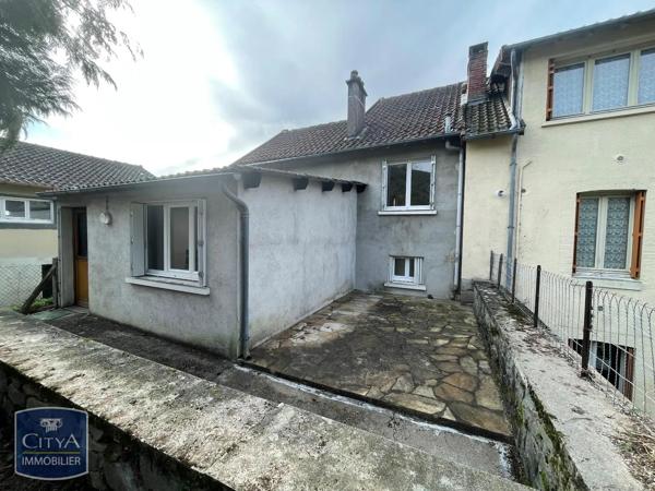 Maison à louer 5 pièces 95.87m² Saint-Léonard-de-Noblat (87400)