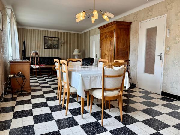 Vente
                Maison119,45 m² - 6 Pièces -
                    LES SABLES D OLONNE (85100)
