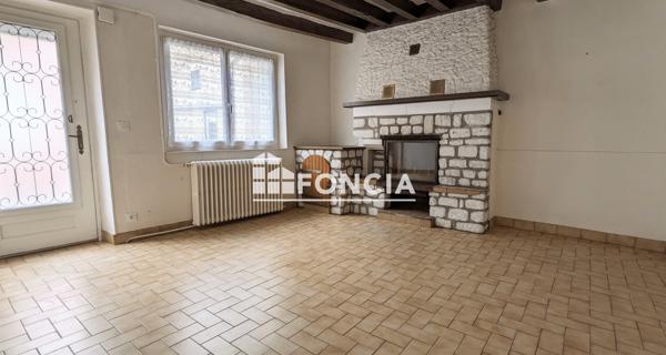 Location Maison 2 pièces 45 m² - Sceaux-sur-huisne 72160