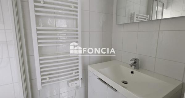 Location Maison 2 pièces 45 m² - Sceaux-sur-huisne 72160