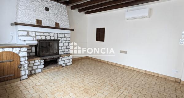 Location Maison 2 pièces 45 m² - Sceaux-sur-huisne 72160