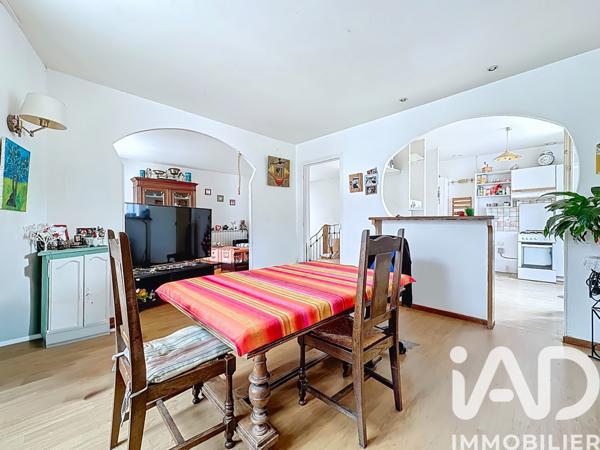 Immeuble à vendre 170 m² Bram