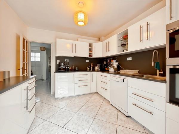 Juvignac – Villa familiale avec dépendance et fort potentiel locatif