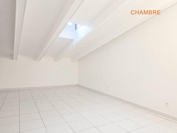 Appartement F2 de 39m2 avec terrasse - Emplacement stratégique