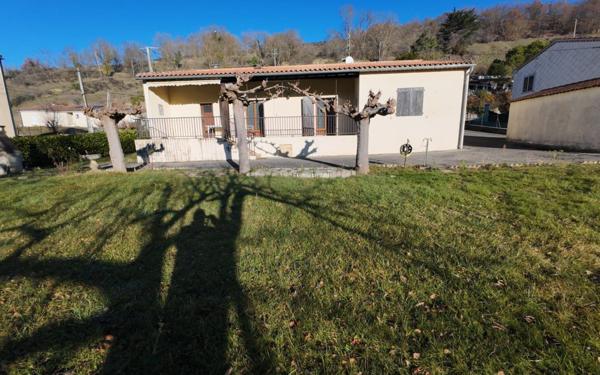 Maison à vendre    5 pièces •  Chalabre