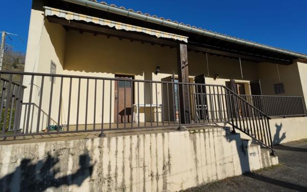 Maison à vendre    5 pièces •  Chalabre