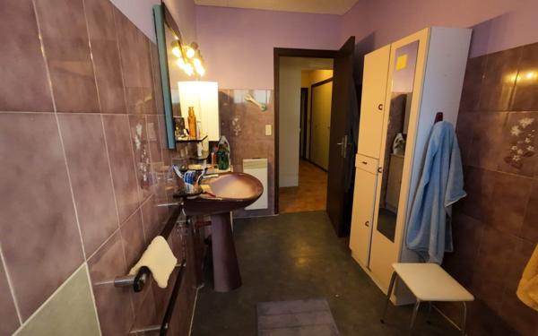 Maison à vendre    5 pièces •  Chalabre