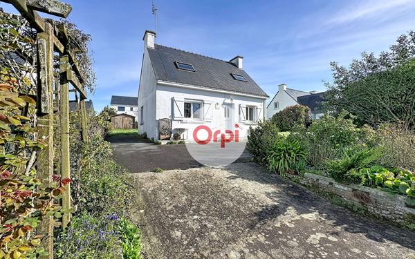 Maison à vendre    4 pièces •  Ambon