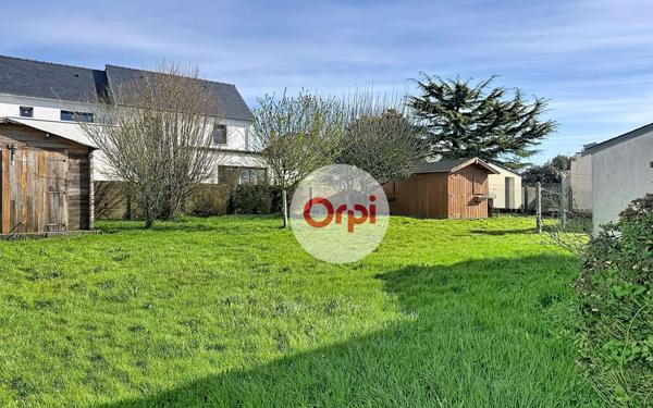 Maison à vendre    4 pièces •  Ambon