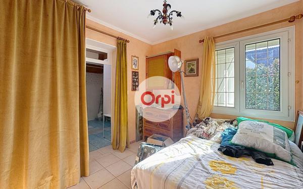 Maison à vendre    4 pièces •  Ambon