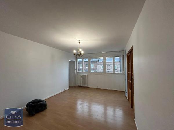 Appartement à louer 4 pièces 64.4m²