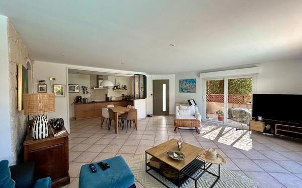 Maison à vendre    3 pièces •  Sète