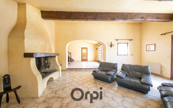 Maison à vendre    4 pièces •  Saint-Estève