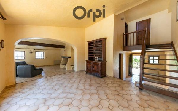 Maison à vendre    4 pièces •  Saint-Estève