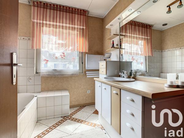 Maison à vendre 8 pièces 205 m² Dammarie-les-Lys