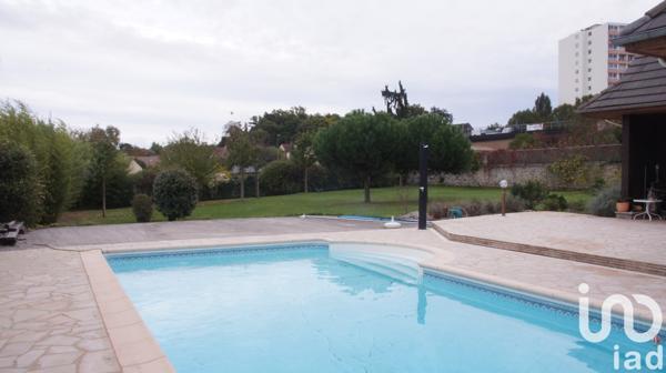 Maison à vendre 8 pièces 205 m² Dammarie-les-Lys