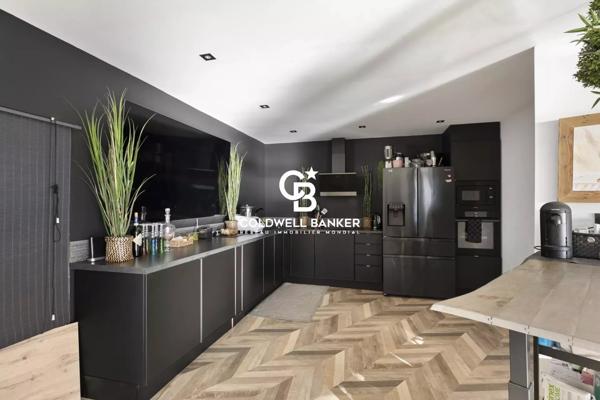 Villa 7 pièces à vendre Nice - 06300 / Réf: 83833332