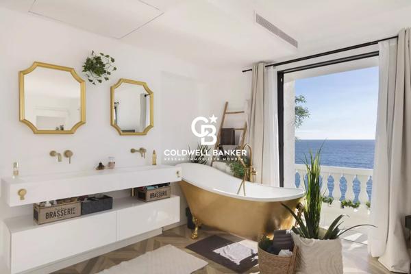 Villa 7 pièces à vendre Nice - 06300 / Réf: 83833332