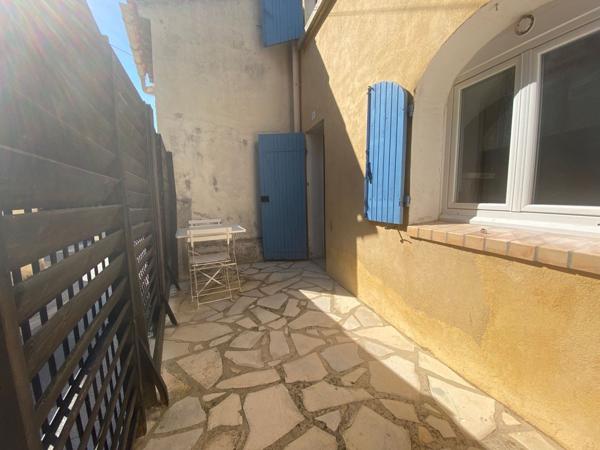 Maison individuelle avec terrasse