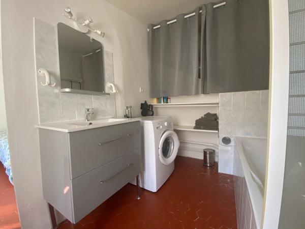 Maison individuelle avec terrasse