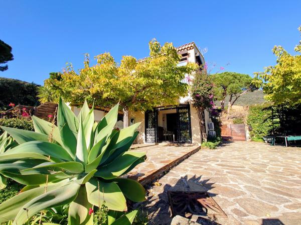 Maison 3 pièces - 93 m²