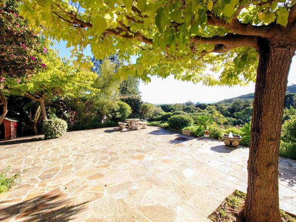 Maison 3 pièces - 93 m²