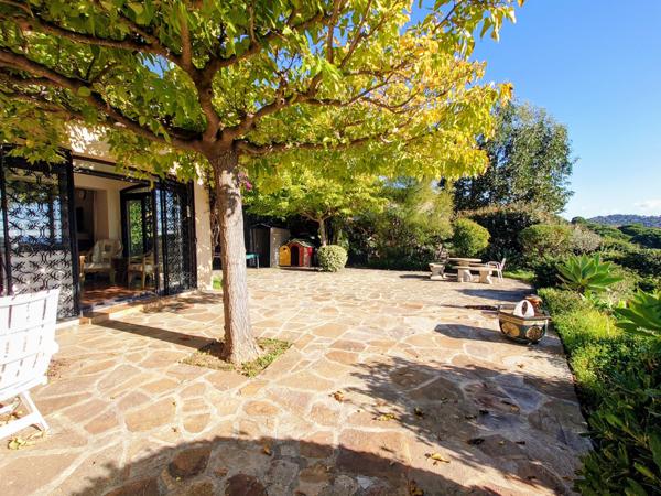 Maison 3 pièces - 93 m²