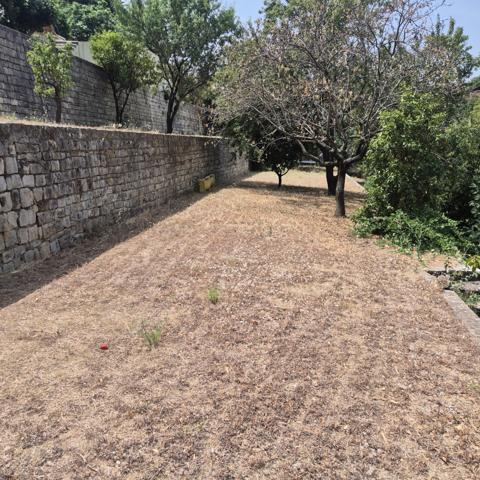 CEYRESTE / TERRAIN A BATIR 455 m² A PROXIMITE DU CENTRE