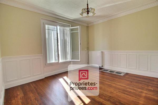 Gare de MONTARGIS à 5 mn à pied - A VENDRE ELEGANTE MEULLIERE de 85 m2 environ avec jardin de 566 m2