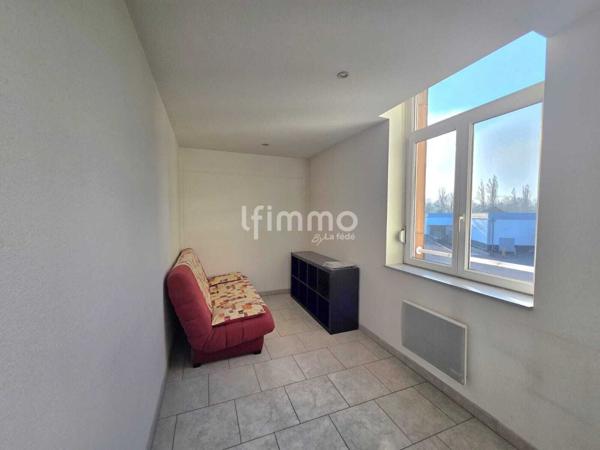 Appartement 2 pièces 65 m² entièrement rénové Quartier Barbanègre