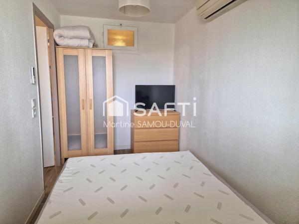 Les Sablettes, T2 vue mer à proximité immédiate des commerces et de la plage, à 5mn de la corniche de Tamaris