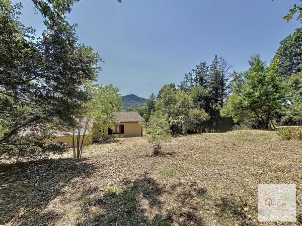 Maison de 100m² sur belle parcelle sans vis à vis de 3725m²