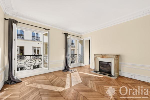 Appartement · Vente Paris (75008) 4 pièces · 76m²