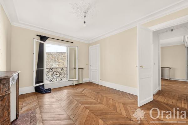 Appartement · Vente Paris (75008) 4 pièces · 76m²