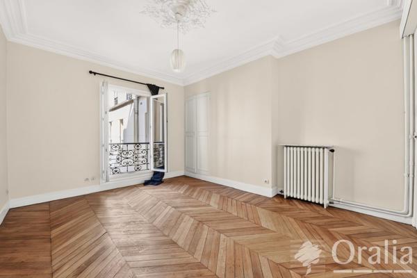 Appartement · Vente Paris (75008) 4 pièces · 76m²