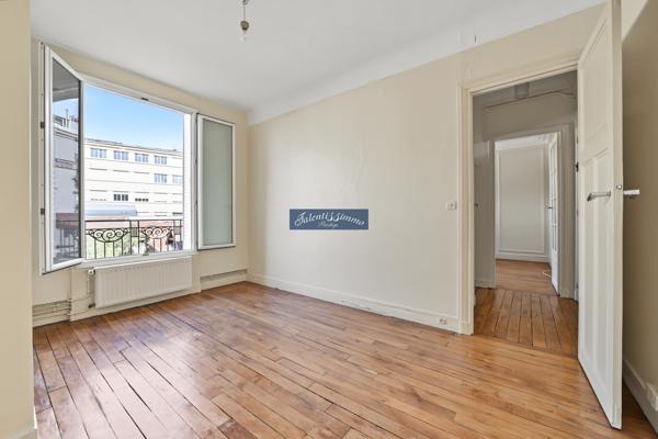 CHARMANT 2P ENTRE BERCY ET DAUMESNIL VUE DEGAGEE TRES CALME ET AGREABLE Paris (75012)